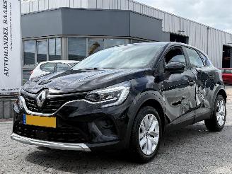 Unfallwagen Renault Captur 1.0 TCe 90 Zen 2022/8