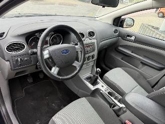 Ford Focus Wagon 1.6 Comfort picture 17