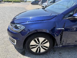 Volkswagen e-Golf e-Golf picture 11