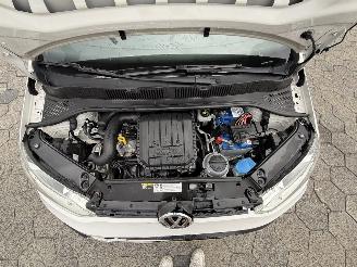 Volkswagen Up! 1.0 BMT move up! picture 7
