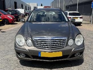 Mercedes E-klasse 200 K. 7 PERSOONS Avantgarde picture 2