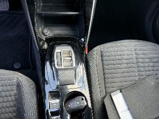Peugeot e-2008 EV Active Pack 50 kWh picture 18