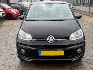 Volkswagen Up! 1.0 BMT high up! picture 2