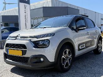 damaged passenger cars Citroën C3 1.2 PureTech Feel 2021/10