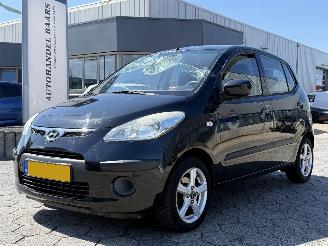 damaged passenger cars Hyundai I-10 1.1 Dynamic 2008/1