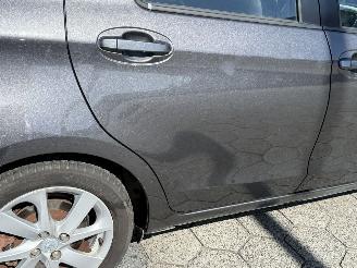 Toyota Yaris 1.5 Full Hybrid Dynamic picture 8