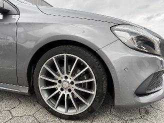 Mercedes A-klasse Automaat Panoramadak 180 Ambition picture 4