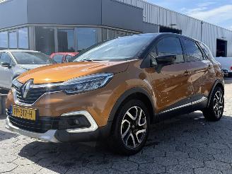 Unfallwagen Renault Captur 0.9 TCe Intens 2017/8