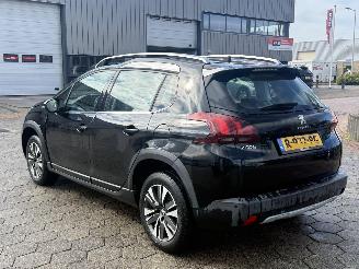Peugeot 2008 1.2 PureTech Allure picture 7