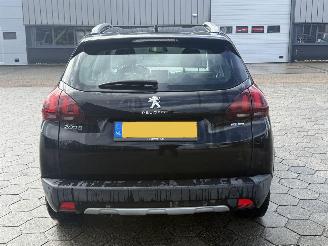 Peugeot 2008 1.2 PureTech Allure picture 6