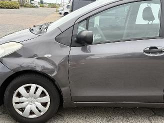 Toyota Yaris 1.0 VVTi Acces picture 8