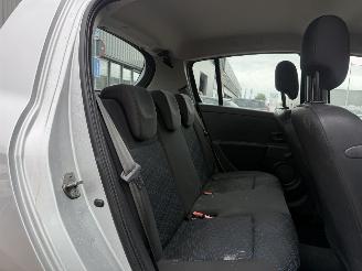 Renault Clio 1.2-16V Authentique picture 15