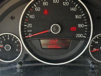 Volkswagen Up! 1.0 high up! picture 14