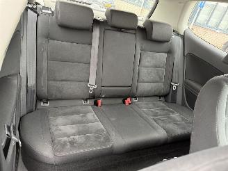 Volkswagen Golf 1.4 TSI Highline picture 16