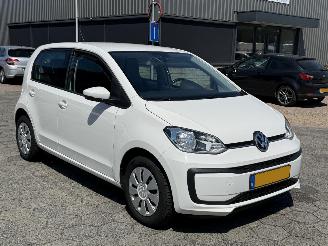 Volkswagen Up! 1.0 BMT move up! picture 3