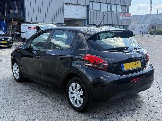 Peugeot 208 1.2 PureTech Blue Lion picture 6