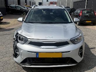 Kia Stonic 1.0 T-GDi MHEV DynamicLine picture 2