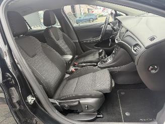 Opel Astra 1.0 Online Edition picture 16