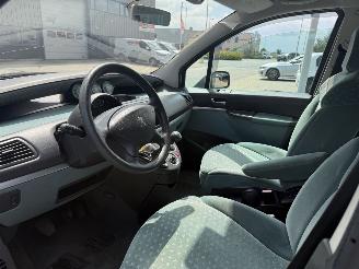 Peugeot 807 2.0 ST 7persoons picture 14