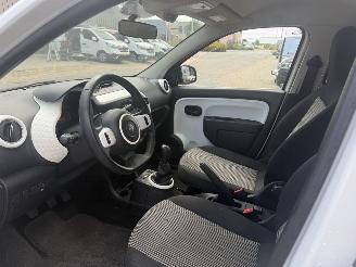 Renault Twingo 1.0 SCe Collection picture 12