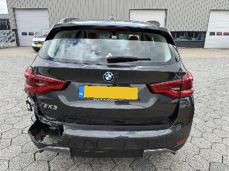 BMW iX3 High Exe 80 kWh PANO picture 7