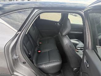 Renault Captur 1.3 TCe 140 Intens picture 10