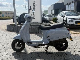 danneggiata scooter Killerbee  VXL 2021/11