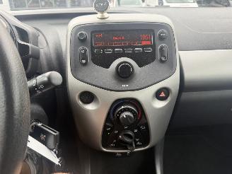 Peugeot 108 1.0 e-VTi Active picture 20
