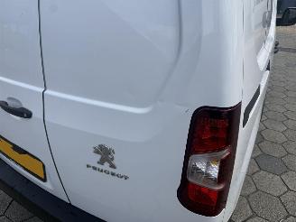 Peugeot Partner 1.5 BlueHDi 100 S&S L1 picture 12