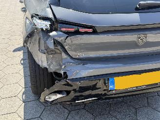 Peugeot 308 1.2 PureTech Allure picture 9