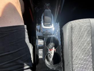 Peugeot e-2008 EV Allure Pack 50 kWh picture 20