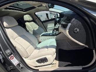 BMW 5-serie 528i AUTOMAAT High Executive picture 21