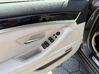 BMW 5-serie 528i AUTOMAAT High Executive picture 16