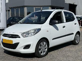 krockskadad bil auto Hyundai I-10 1.1 i-Drive 2013/10