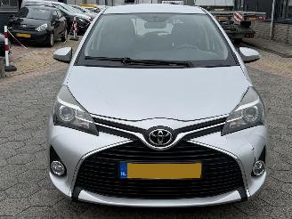 Toyota Yaris 1.3 VVT-i Style AUTOMAAT picture 2