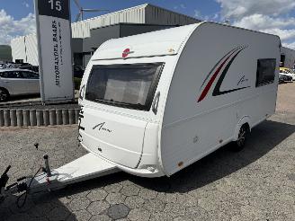 krockskadad bil caravan Burstner  AVERSO 2013/7