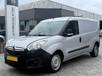 Voiture accidenté Opel Combo 1.6 CDTi L2H1 Sport 2015/10