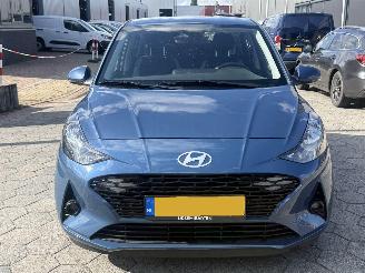 Hyundai I-10 1.0 Premium AUTOMAAT picture 2