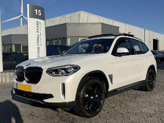 skadebil auto BMW iX3 High Executive 80 kWh 2021/8