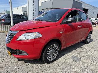 škoda osobní automobily Lancia Ypsilon 0.9 TwinAir Silver 2013/3