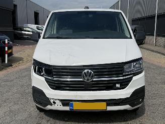 Volkswagen Transporter 2.0 TDI L2H3 28 Comfortline picture 2