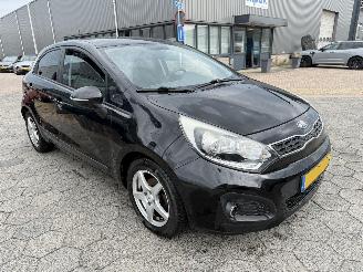 Kia Rio 1.2 CVVT Plus Pack picture 3