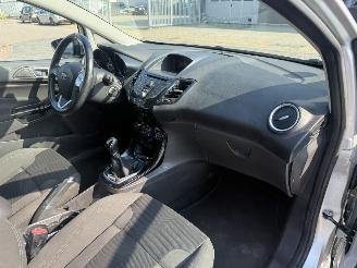 Ford Fiesta 1.0 Titanium picture 12