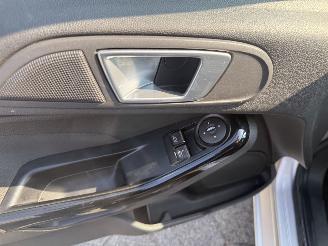Ford Fiesta 1.0 Titanium picture 15