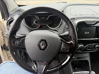 Renault Captur 0.9 TCe Dynamique picture 17