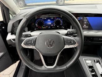 Volkswagen Golf Variant 1.0 eTSI Life Business picture 19