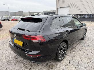 Volkswagen Golf Variant 1.0 eTSI Life Business picture 5