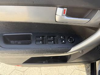 Kia Sorento 2.4 X-tra picture 16
