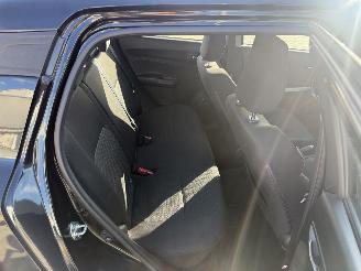 Suzuki Swift 1.2 Comfort Smart Hybrid picture 9