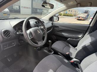 Mitsubishi Space-star 1.0 Cool+ picture 12
